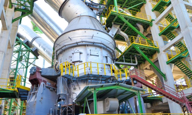 Gebr. Pfeiffer vertical roller mill for raw meal grinding.