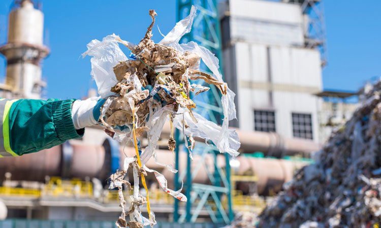 100% solid alternative fuel is not a realistic option in many markets. Image from Shutterstock.