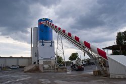Figure 15: The Wopfinger 'Concrete Monster' was installed at the Freudenauer Harbour street in Vienna.