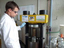 Concretes produced with Aether cements show high early compressive strength gain of up to 20MPa at six hours and compressive strength at 28 days equivalent to that achieved with a standard cement.