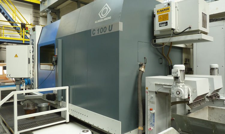 A Klingelnberg C100 U HPG machine at Wikov Gear. This tool is used for bevel gear cutting.