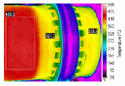 Figure 6: Infrared thermography picture of the burning zone, with 13mm ISOMAG insulation and new magnesia spinel brick (220mm).