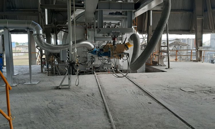 Rear view of the new burner assembly.