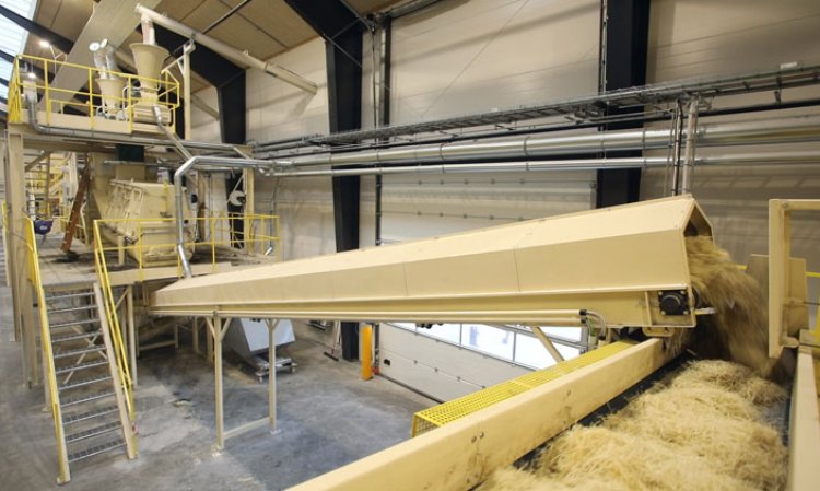 A dosing and mixing Line at a WWCB plant, producing 11t/hr of fresh mixture.