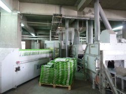 Figure 9: Four 120t/hr Haver & Boecker rotary packers bag the cement with an accuracy of +150/-80g/bag.