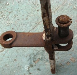 The OEM chain that was replaced by the FB Ketten E-Filter chain.