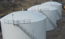 Figure 1: Slurry oil tank.