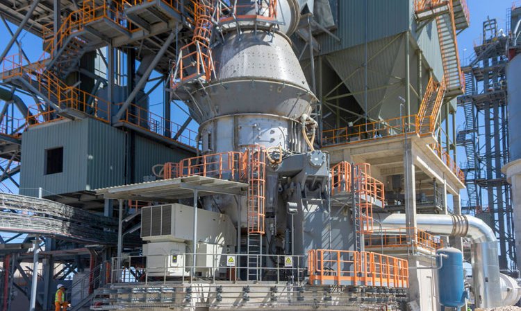 Figure 3: The naturally narrow PSDs produced by VRMs make them well suited for grinding raw feed.