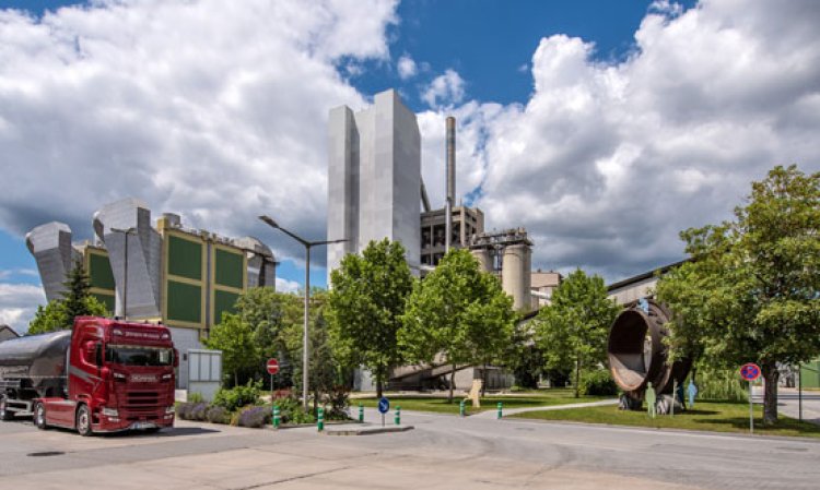 Overview of the Burglengenfeld plant. Source: HeidelbergCement.