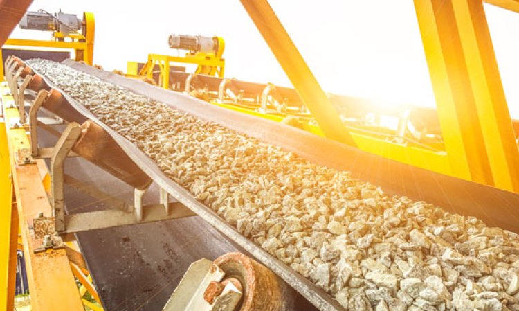 Limestone may be the main ingredient of cement production, but minor constituents can play a major role in clinker and cement quality. Source: Shutterstock.