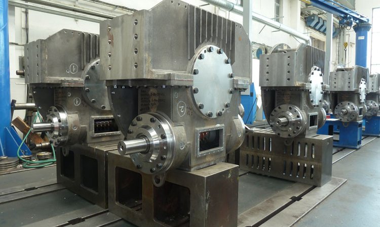 Staff assemble the gearboxes at Wikov Gear by hand. High skill and precision is mandatory to meet Wikov’s demanding standards.